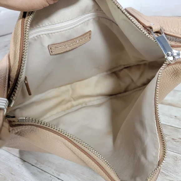 MARC JACOBS Falafel Leather Saddle Bag In Cocoon - Picture 3 of 14